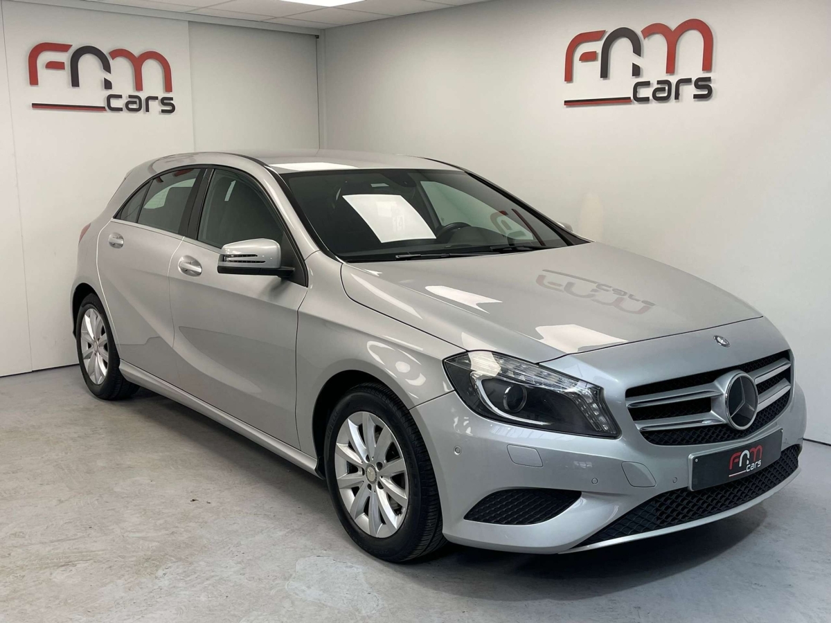 Mercedes-Benz A 180 CDI BE Edition Bwj 2014 Navi pdc Garantie